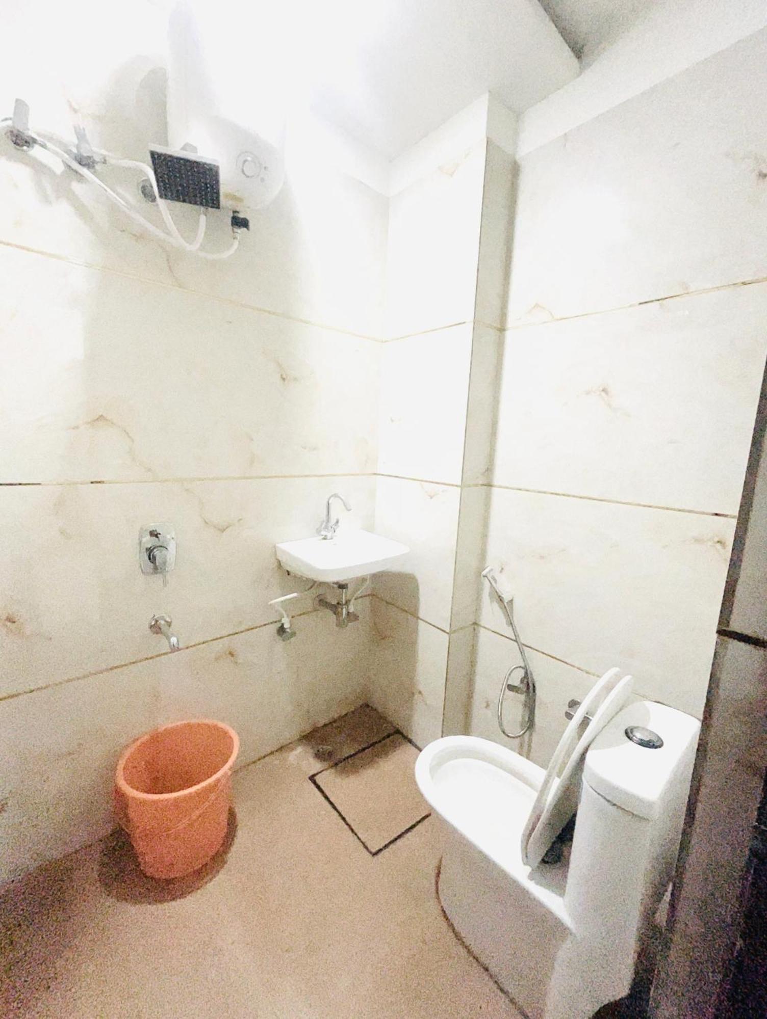 Hotel Green Apple 바레일리 객실 사진